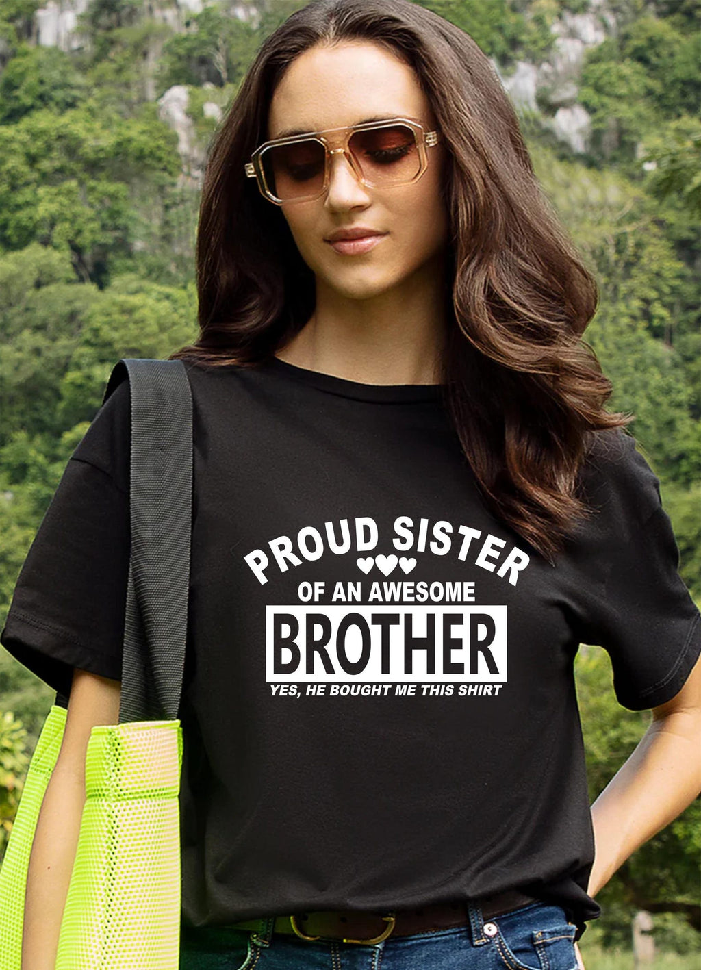 Proud Sister T-shirt of amesome brother Funny Sibling Present