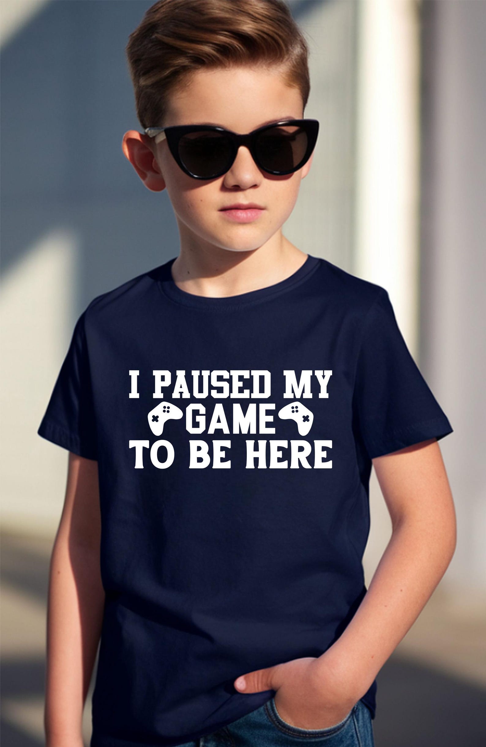 Gamer Birthday T-shirt Paused My Game to Be Here Funny Gaming Birthday Present